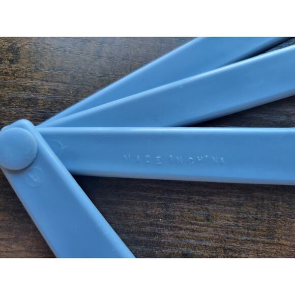 Kamenstein White Measuring Spoon Set of 4 - Used - Picture 3 of 5